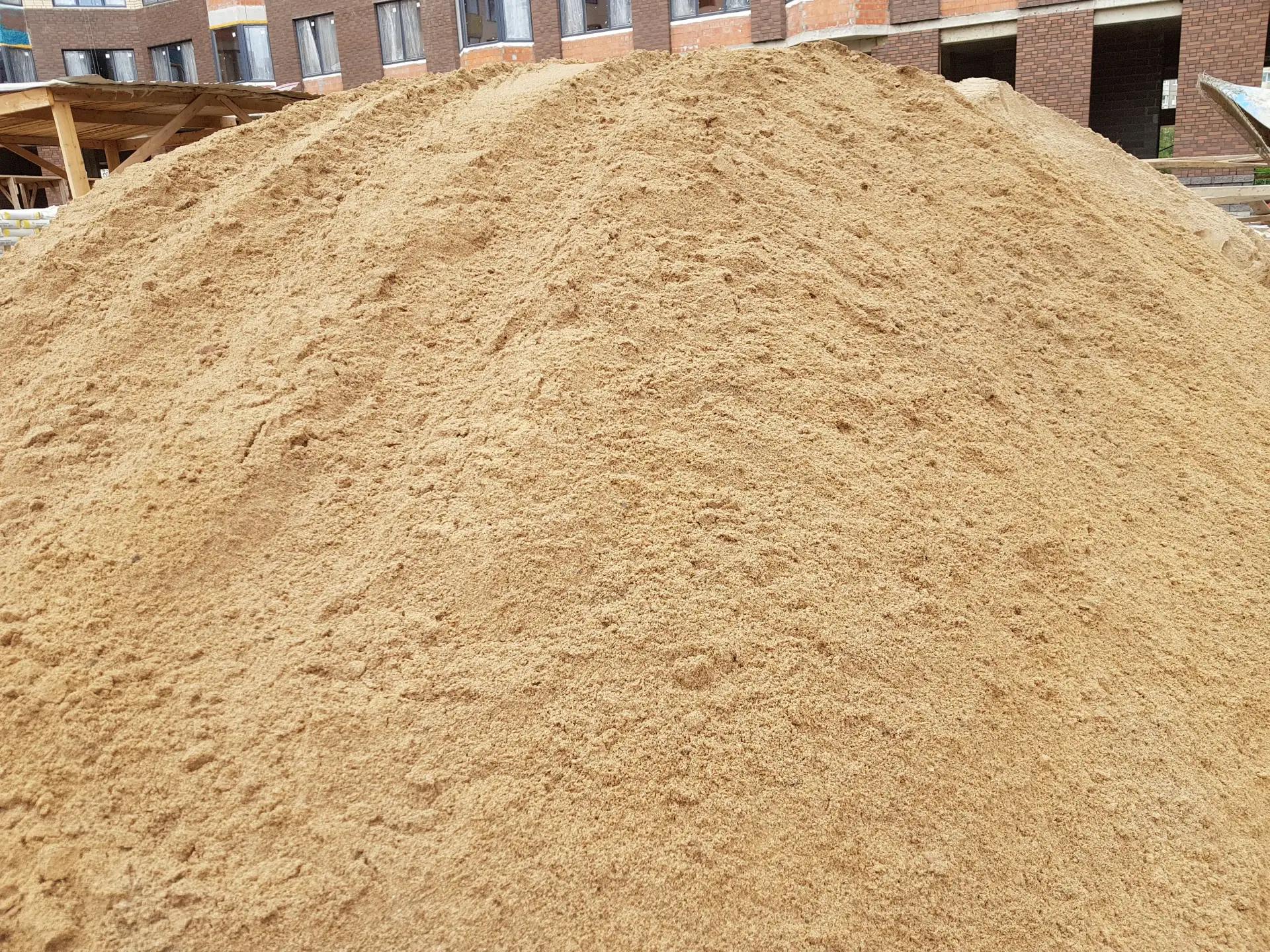 Песок с доставкой по Санкт-Петербургу и Ленинградской области