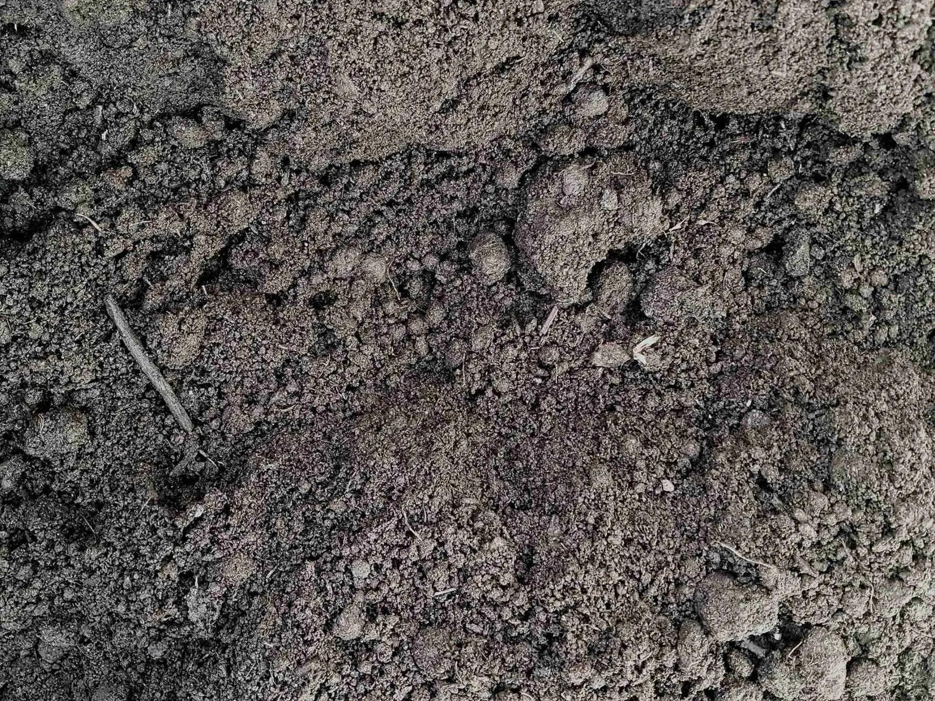 Грунт растительный в мешках