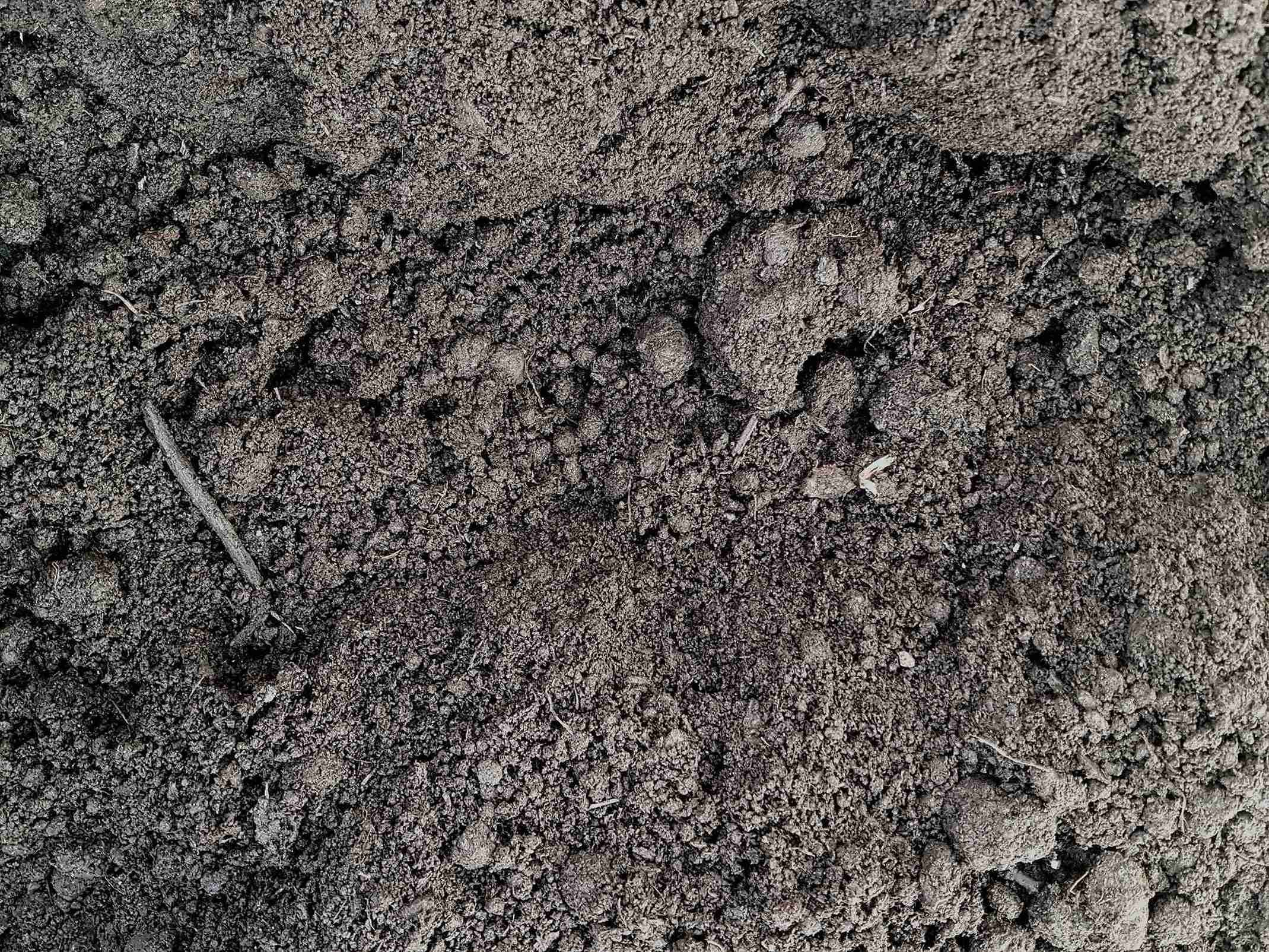 Грунт растительный в мешках