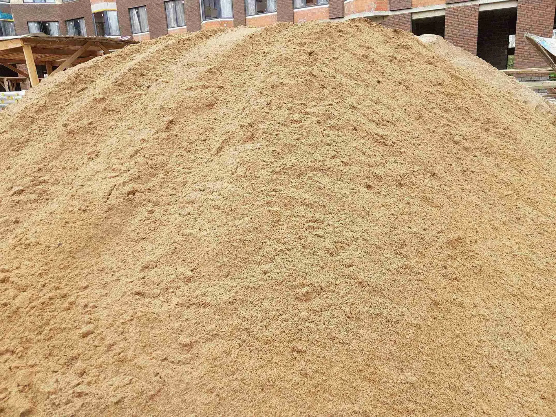 Песок для строительства: виды, отличия и какой лучше выбрать в Санкт-Петербурге